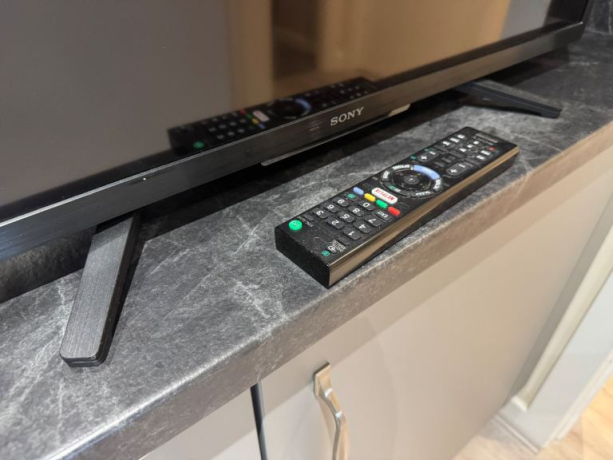 sony-32-smart-led-android-tv-latest-model-big-2