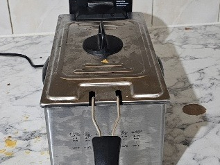 deep-fryer