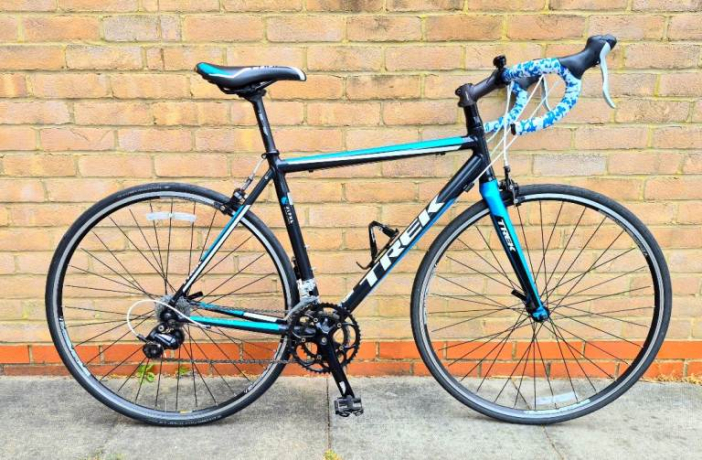 trek-alpha-series-11-aluminium-carbon-fibre-road-bike-54cm21-md-frame-big-0