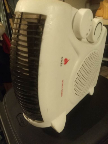 2kw-fan-heater-portable-with-2-heat-settings-plus-thermostat-dial-big-0