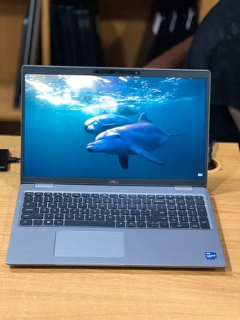 super-fast-dell-laptop-i5-8-cores-faster-than-most-old-gen-i7-156-fhd-screen-gaming-16gb-ram-big-0