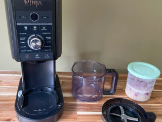 ninja-creami-ice-cream-frozen-dessert-maker-7-programs-nc300ukcp